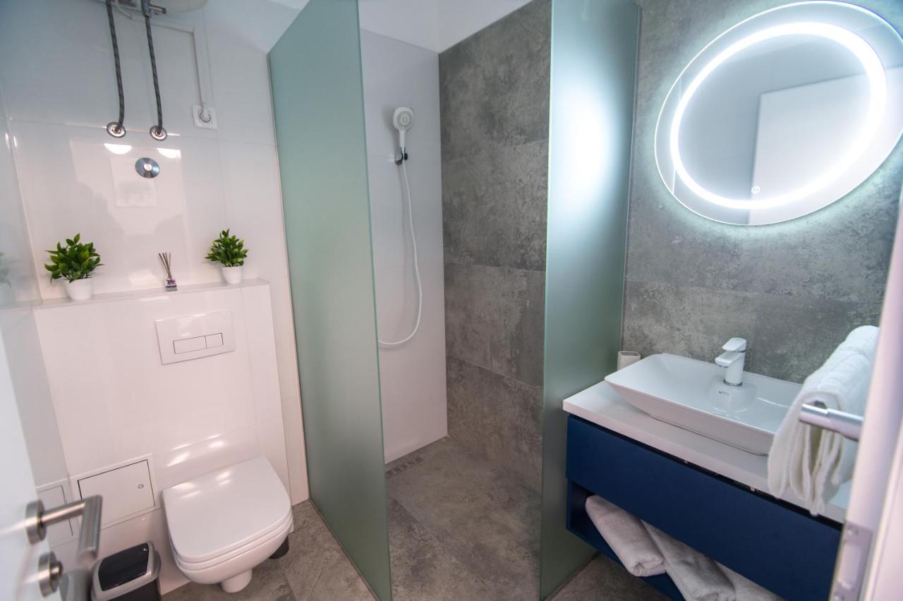Apartments Azzurro Сараево Экстерьер фото