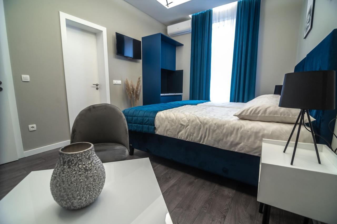 Apartments Azzurro Сараево Экстерьер фото